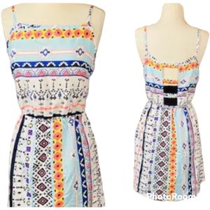 2/$20 Trendy Vibes geometric print open back sundress or Tunic Top